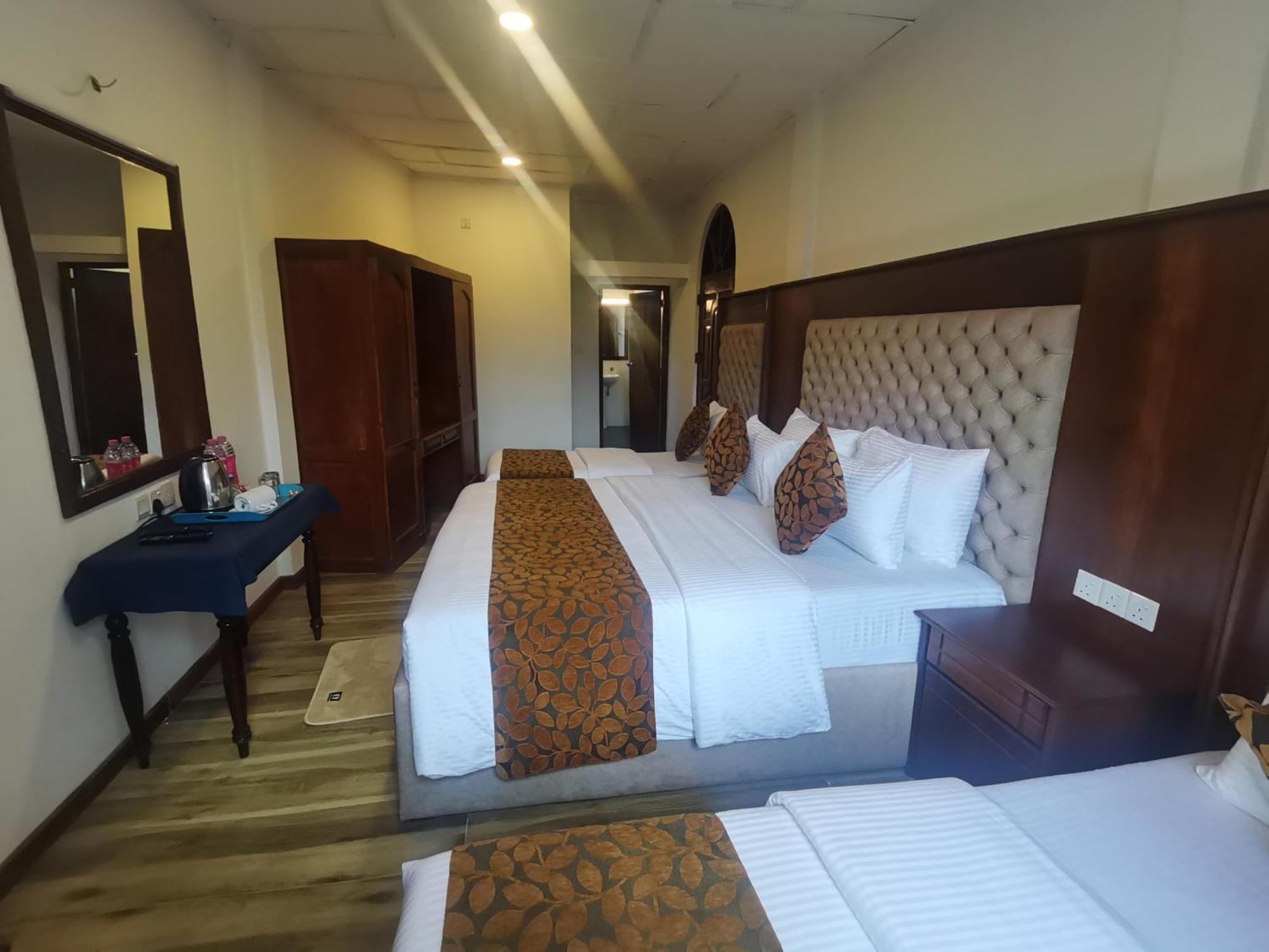 Hotel Silver Falls - Nuwara Eliya Dış mekan fotoğraf